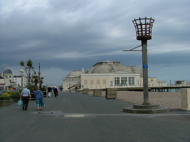 Worthing Prom shared use